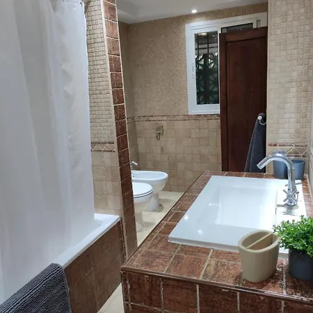 Vakantiehuis Gmc Turistics - Casa Mina